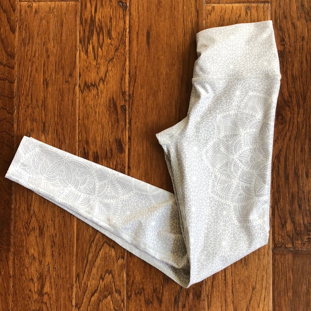Inner Fire White Lotus Legging
